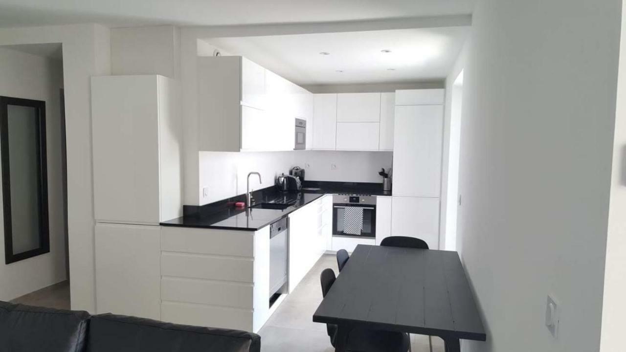 Anatole - T3 - Moderne - Climatise - 1er Etage - Tres Grande Terrasse - Vue Magnifique Et Degagee