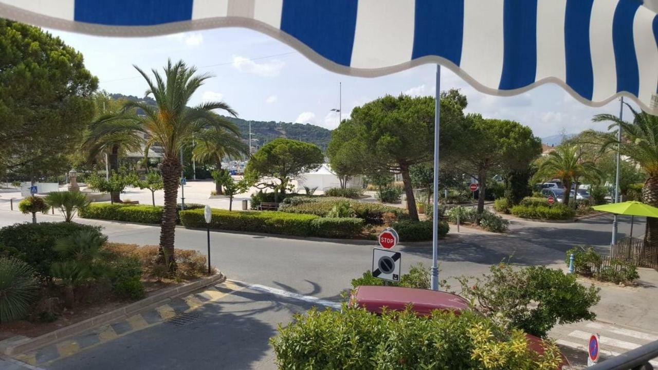 Anatole - T3 - Moderne - Climatise - 1er Etage - Tres Grande Terrasse - Vue Magnifique Et Degagee Saint-Mandrier-sur-Mer